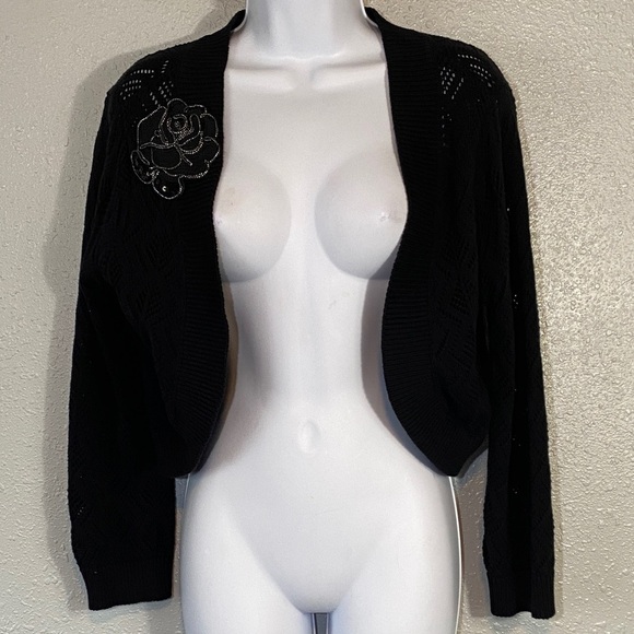 Black Open-Front Cardigan with Rose Detail Appliqué - Picture 1 of 9